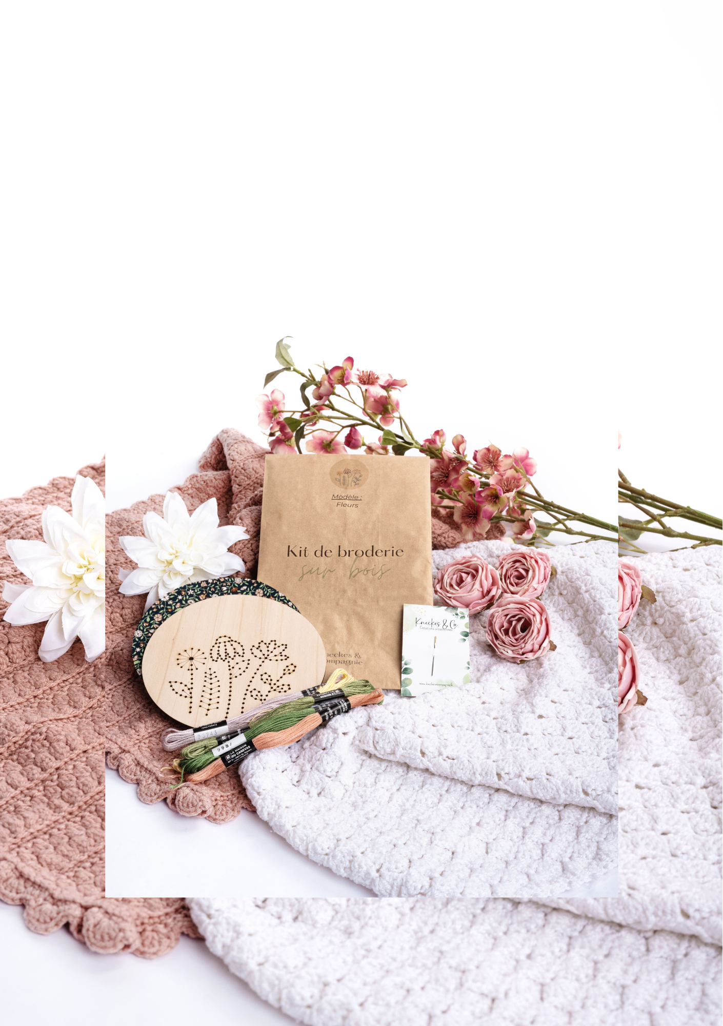 Kit de broderie lettrine fleurie